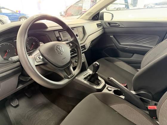 VOLKSWAGEN POLO 1.0 MPI TRACK MANUAL